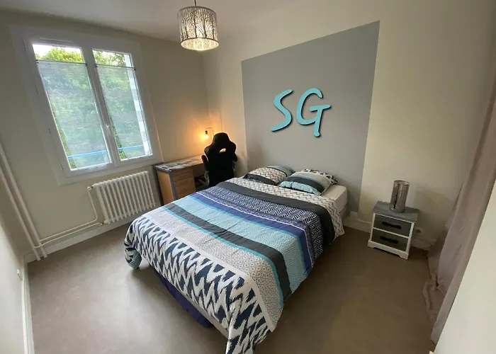 Nouveau - Superbe logement en centre-ville avec parking